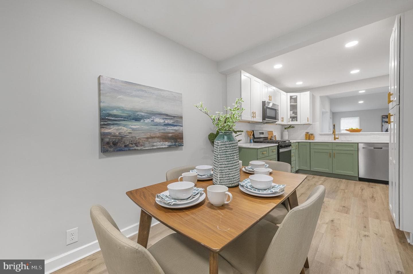 706 Moredon Road photo 12