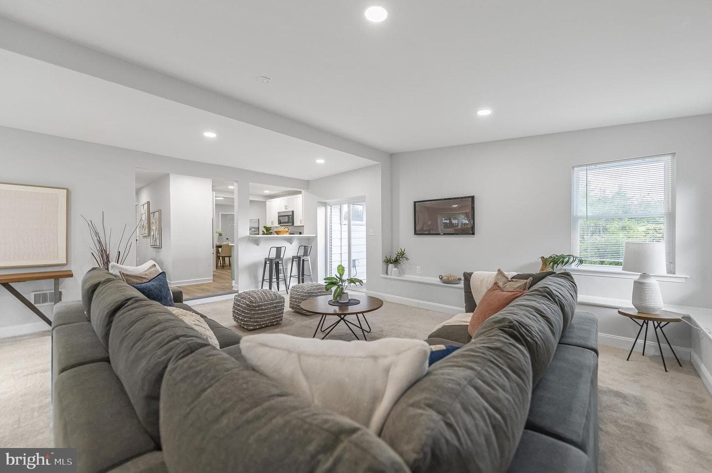 706 Moredon Road photo 16
