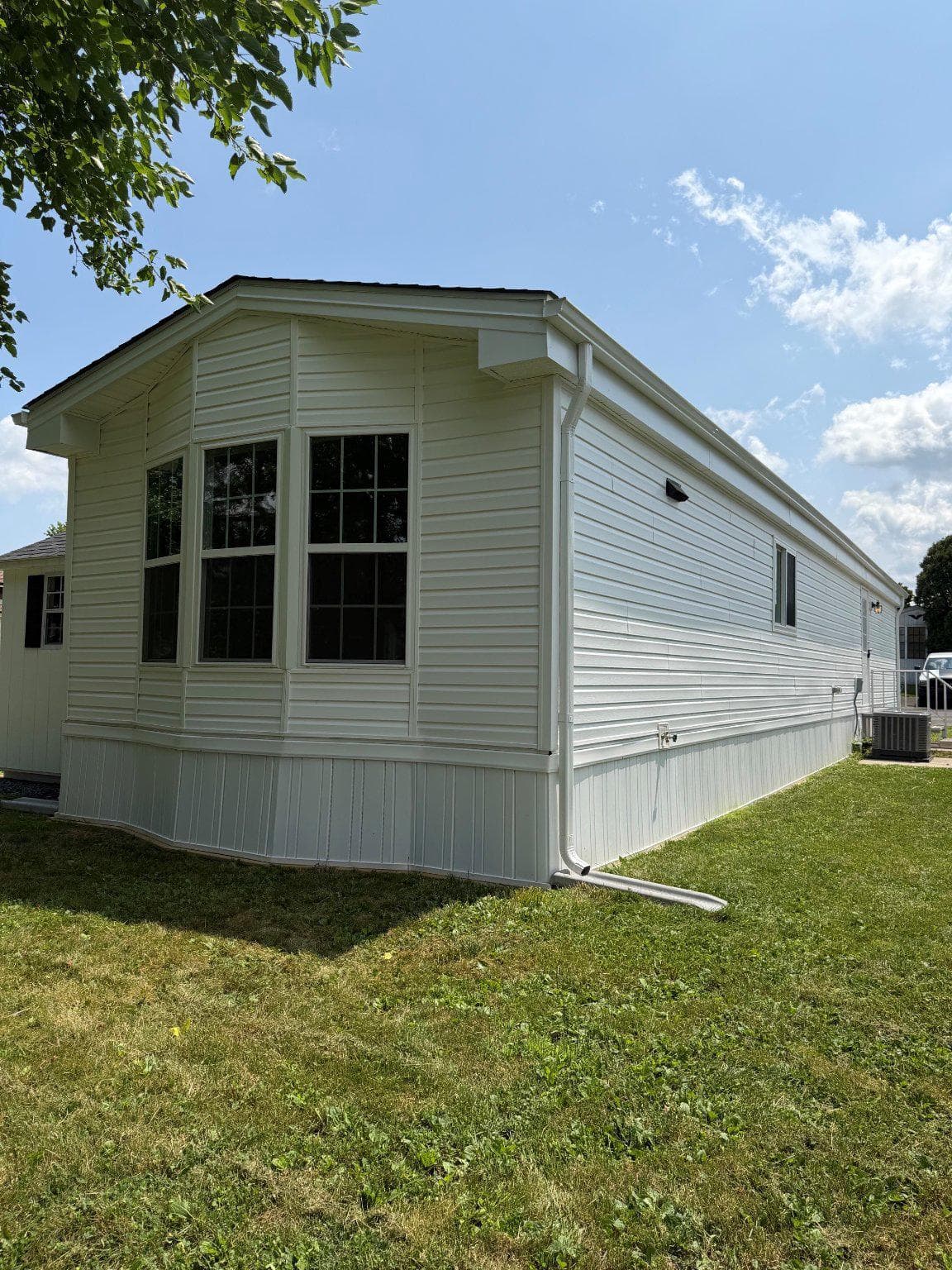 64 Longwood Place photo 6