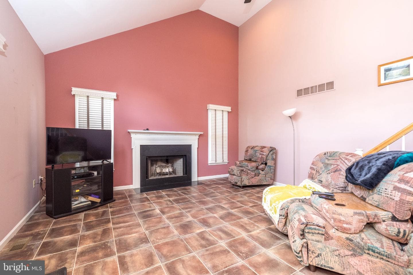 1 Crestwood Court photo 35