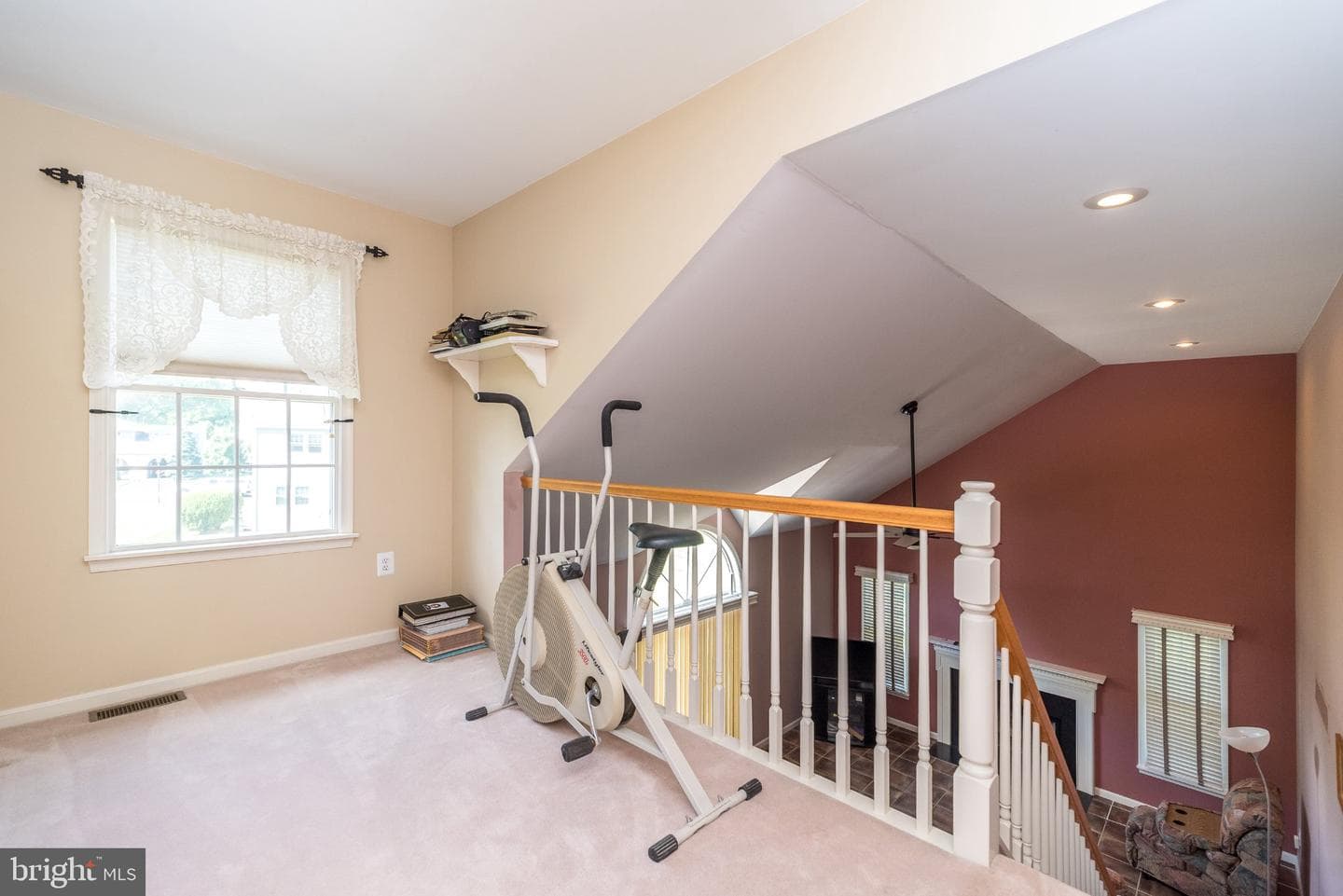 1 Crestwood Court photo 43