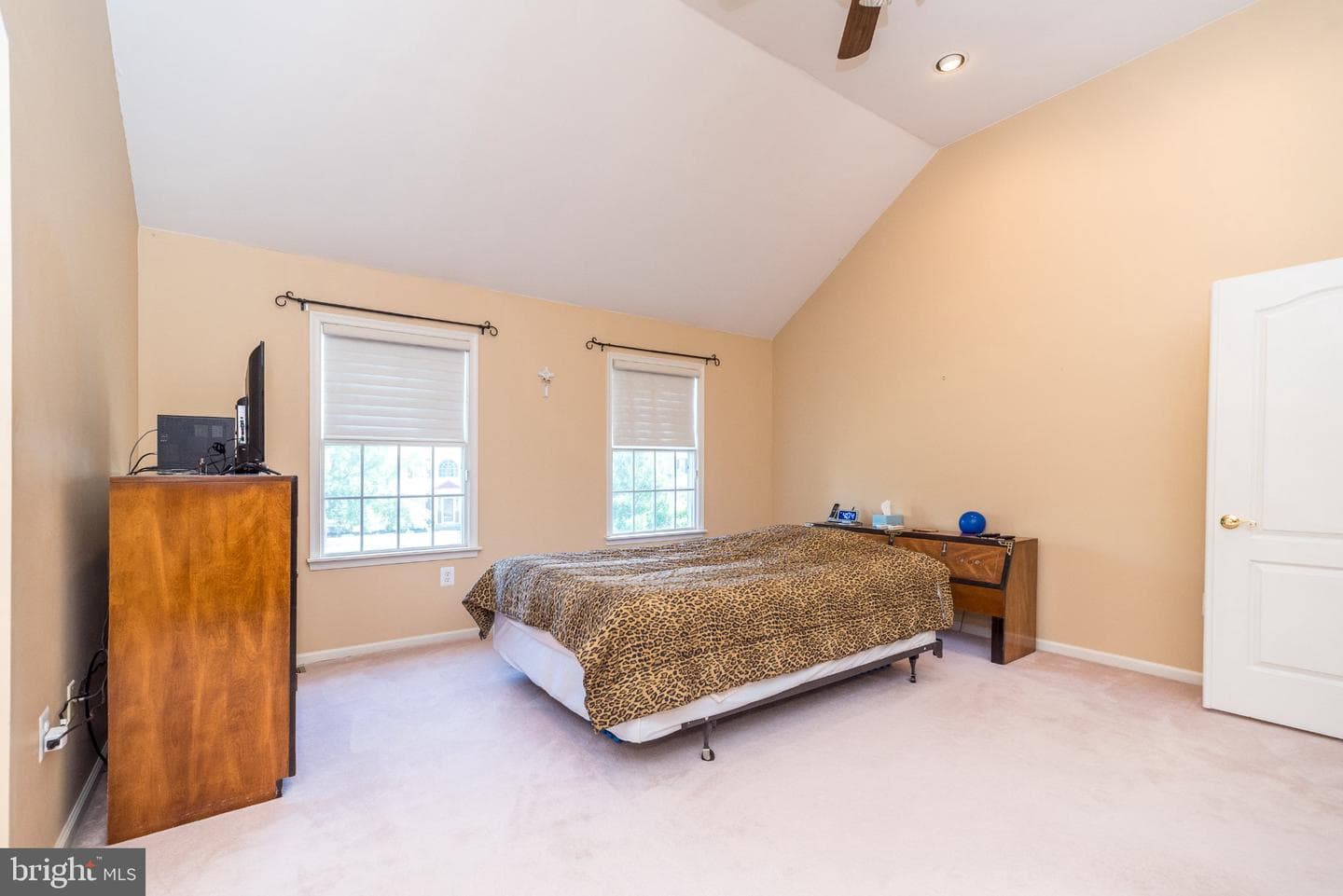 1 Crestwood Court photo 50