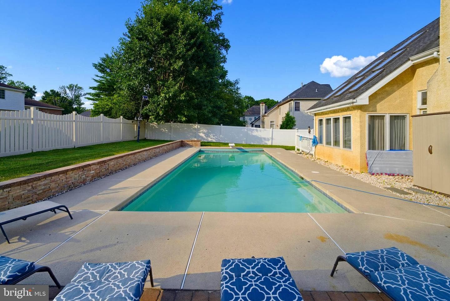 3930 Pond View Lane photo 14