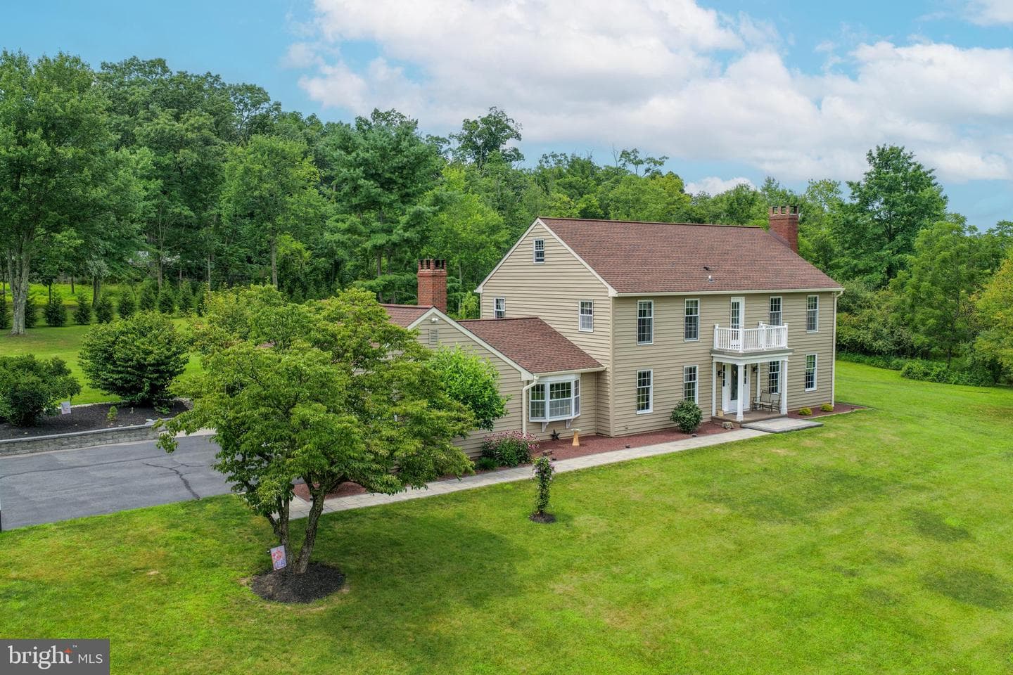 1881 Township Line Road photo 2