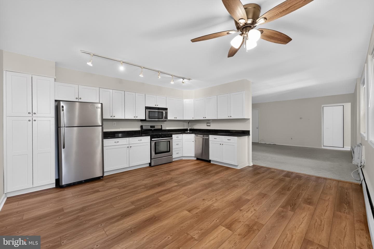 383 Lakeside Road #205 photo 6