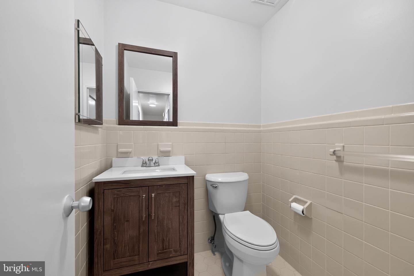 383 Lakeside Road #205 photo 7