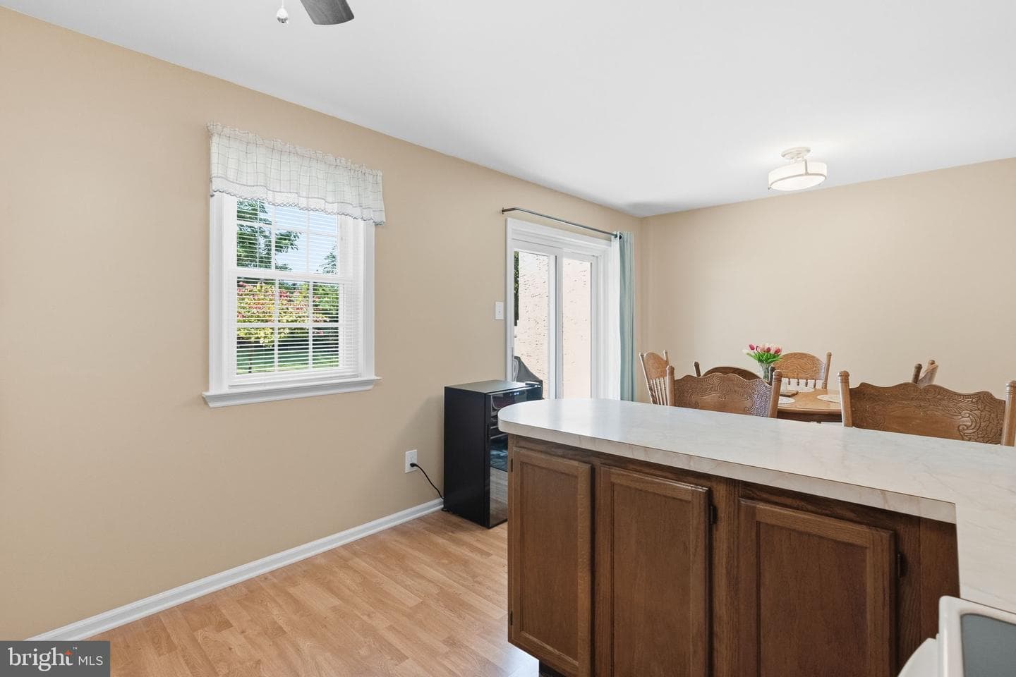 227 Lawndale Avenue photo 18
