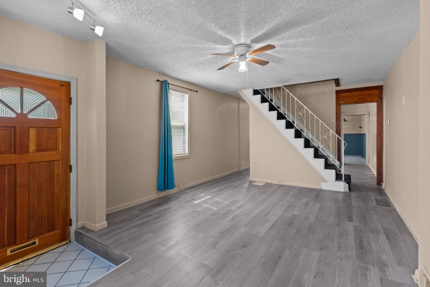 129 Blake Avenue photo 4
