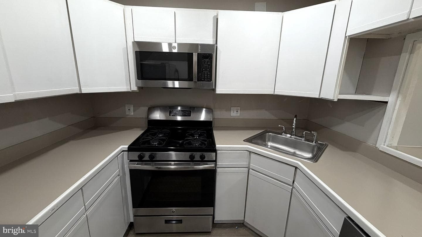 1603 Meadowview Lane #1603 photo 6