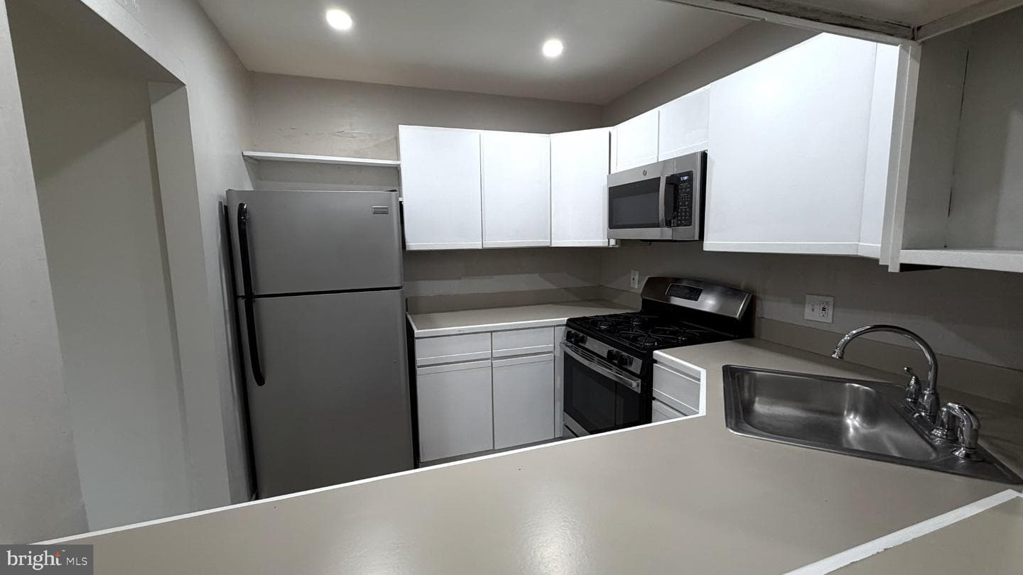 1603 Meadowview Lane #1603 photo 8
