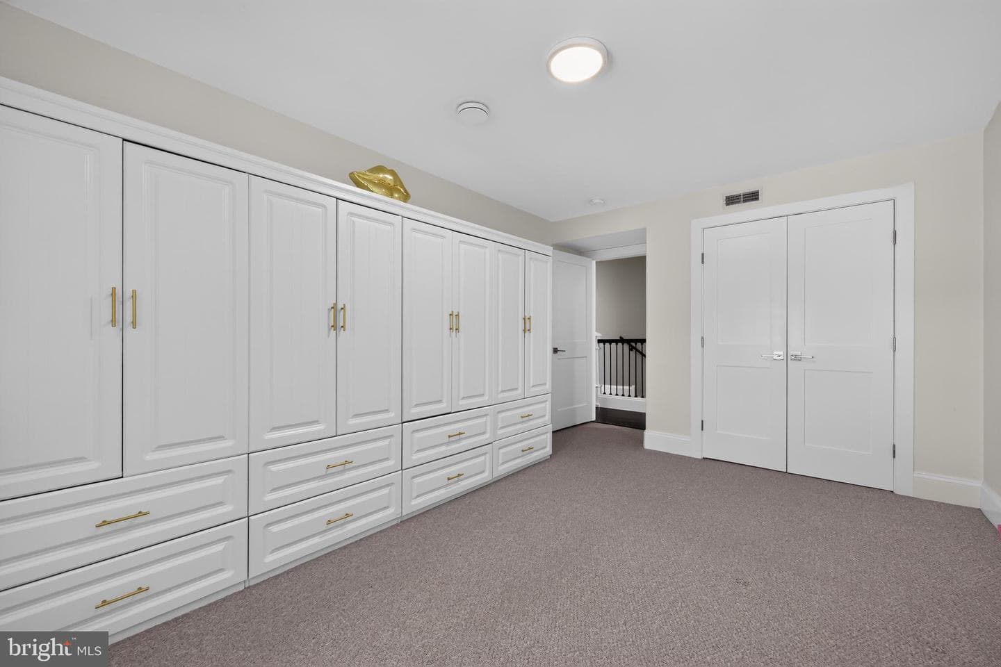 549 Bush Street #a photo 19