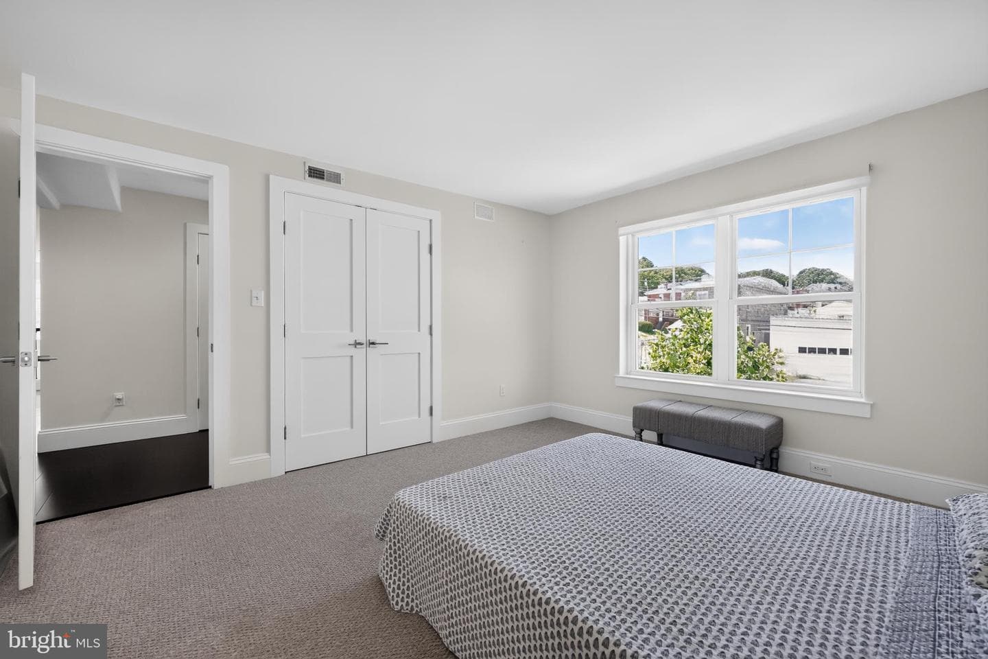 549 Bush Street #a photo 25