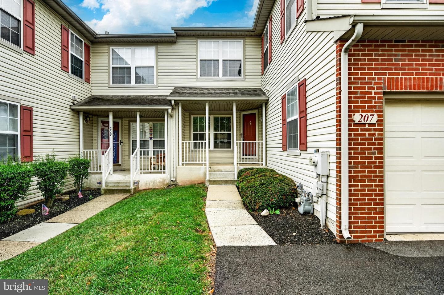 207 Weiser #1803 photo 1