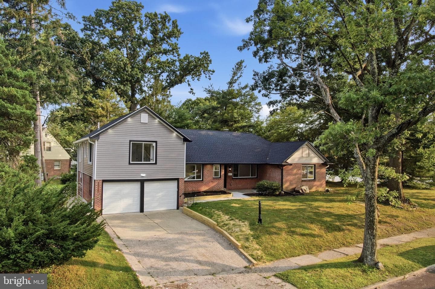 7906 Chandler Road photo 1