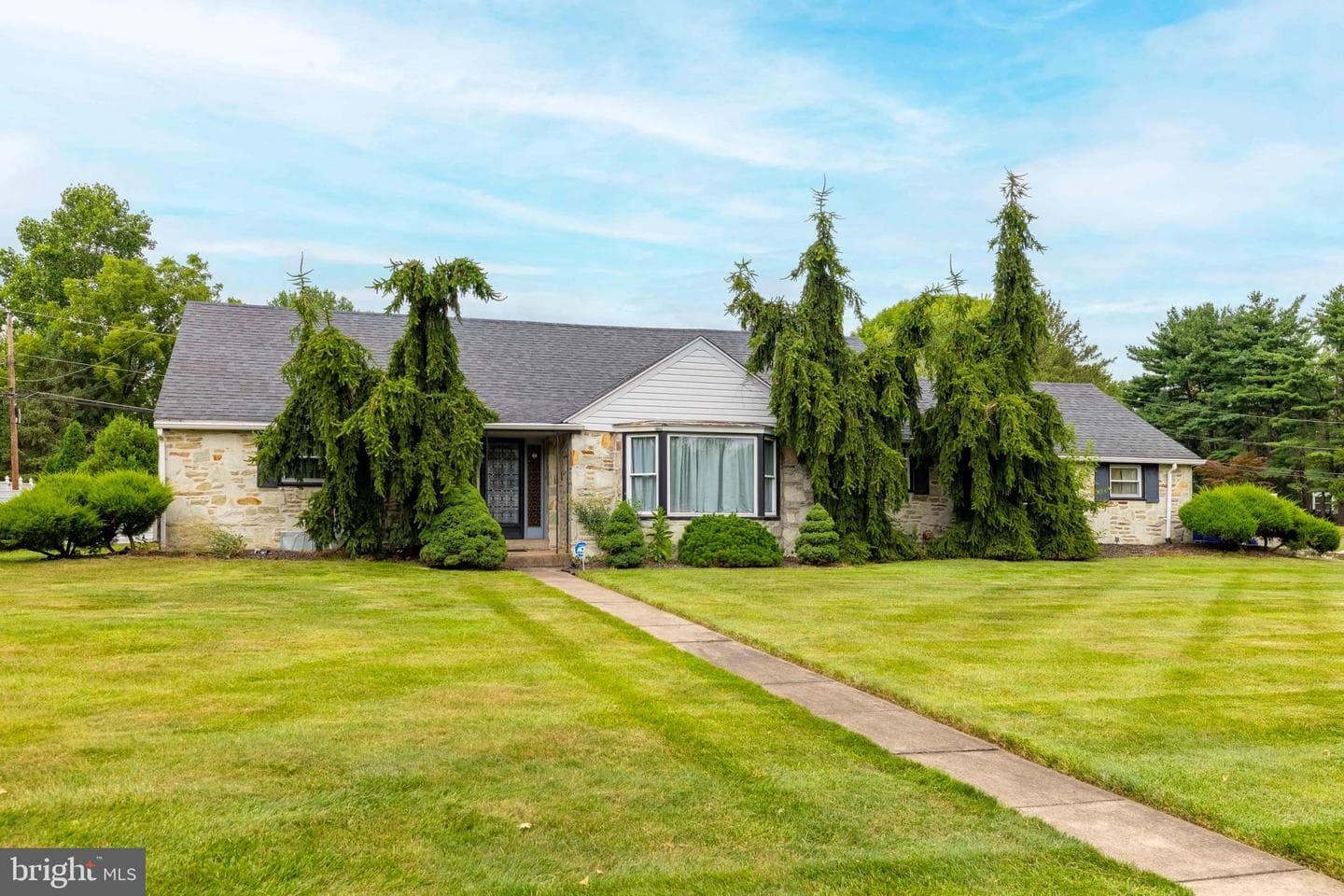 3946 Blake Road photo 1