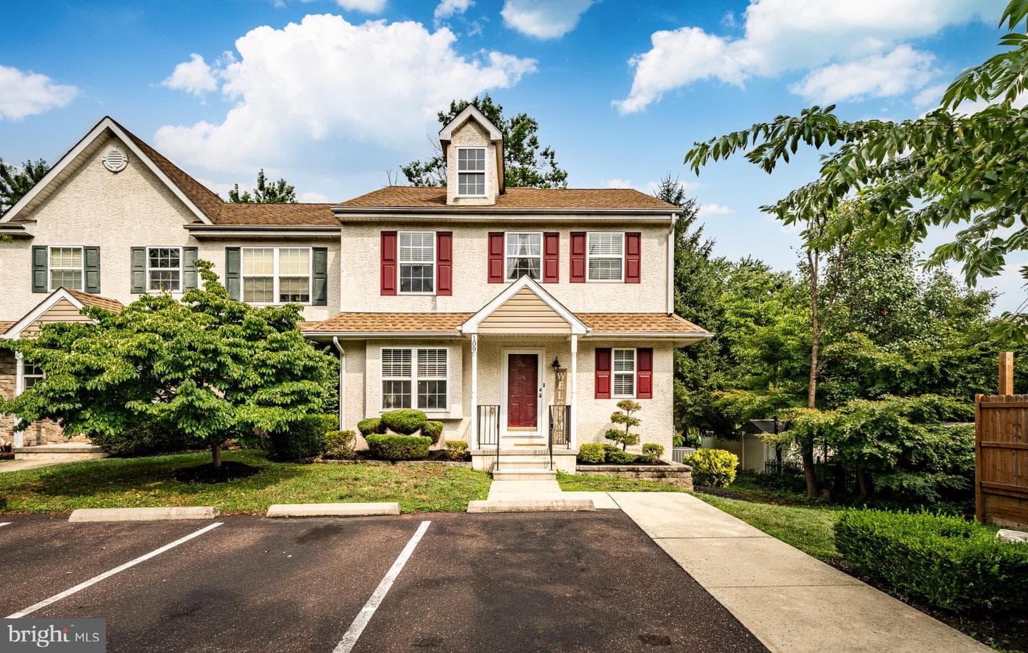 109 Millstone Court photo 1