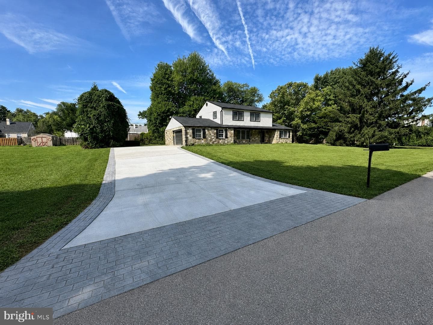 1832 Spera Lane photo 1