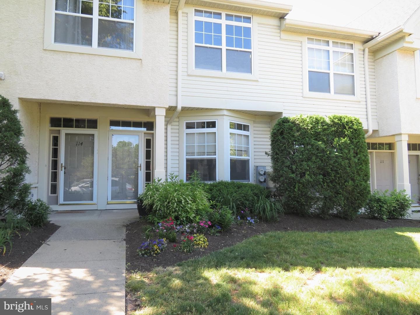 113 Dresher Woods Drive photo 1