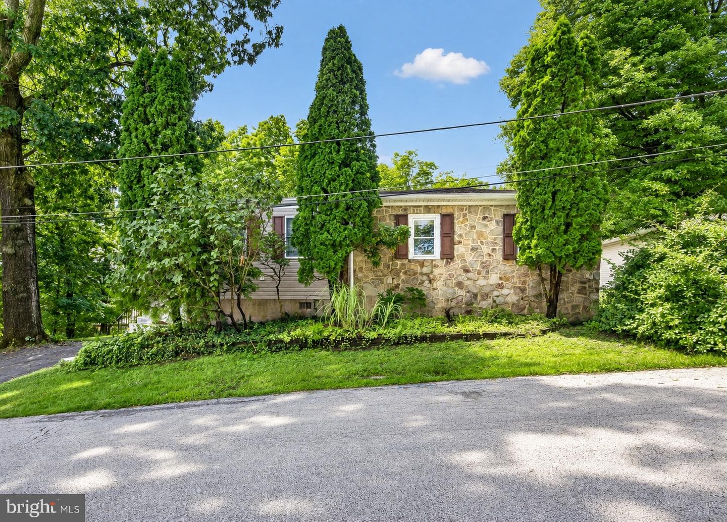 2918 7th Street photo 1