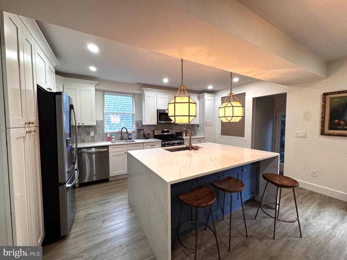 303 Tregaron Road photo 1