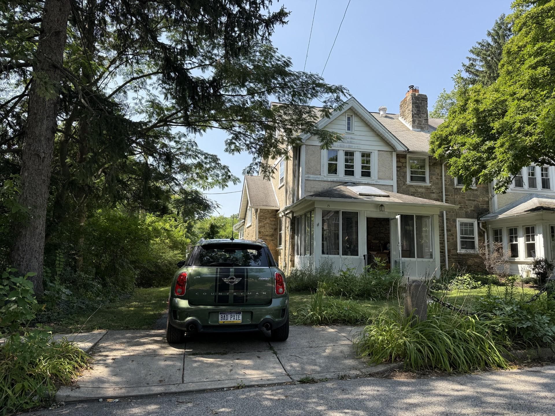 15 Cornell Road photo 1