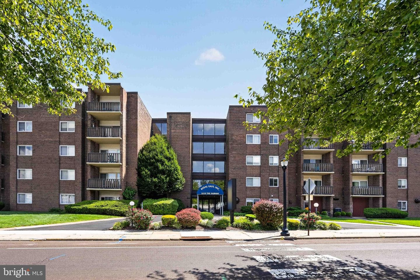 1610 The Fairway #509w photo 1