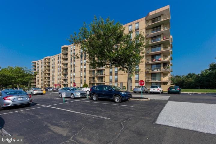 666 W Germantown Pike #2801 photo 1