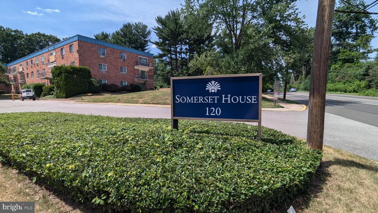 120 N Bethlehem Pike #202-A photo 1
