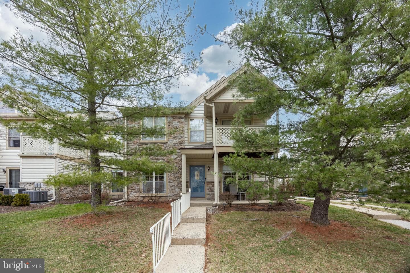 2409 Foxmeadow Circle #condo 2409 photo 1