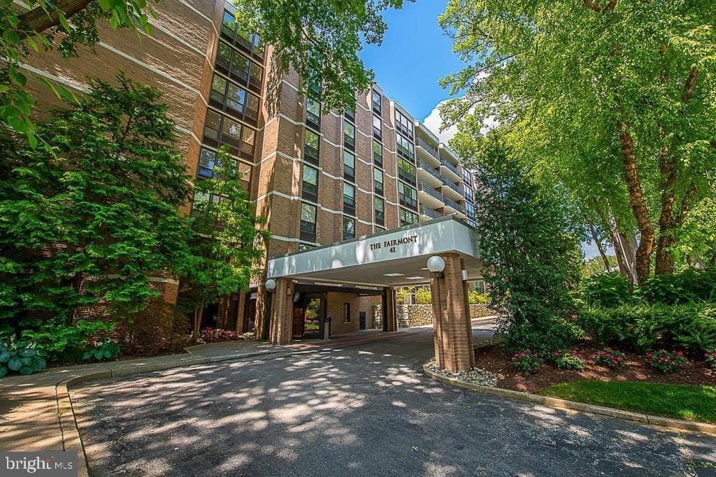 41 Conshohocken State Road #404 photo 1