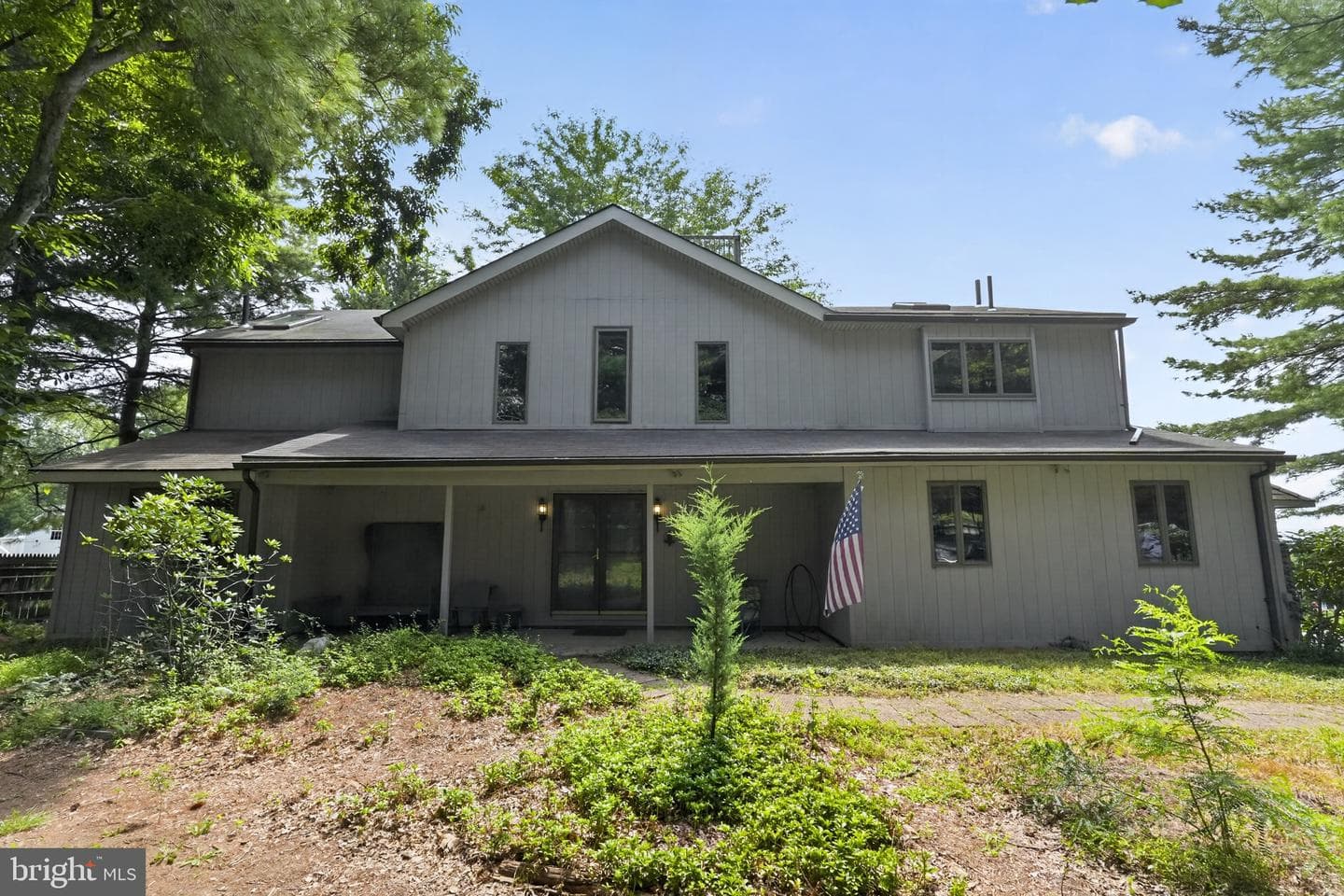 1210 N Trooper Road photo 1