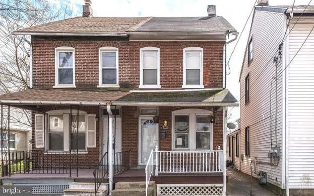 424 Beech Street photo 1