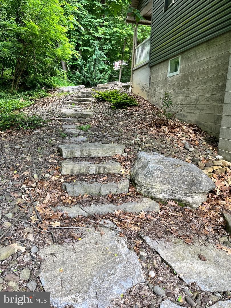 25 Weatherby Drive photo 42
