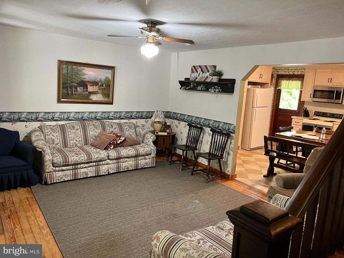25 Weatherby Drive photo 5