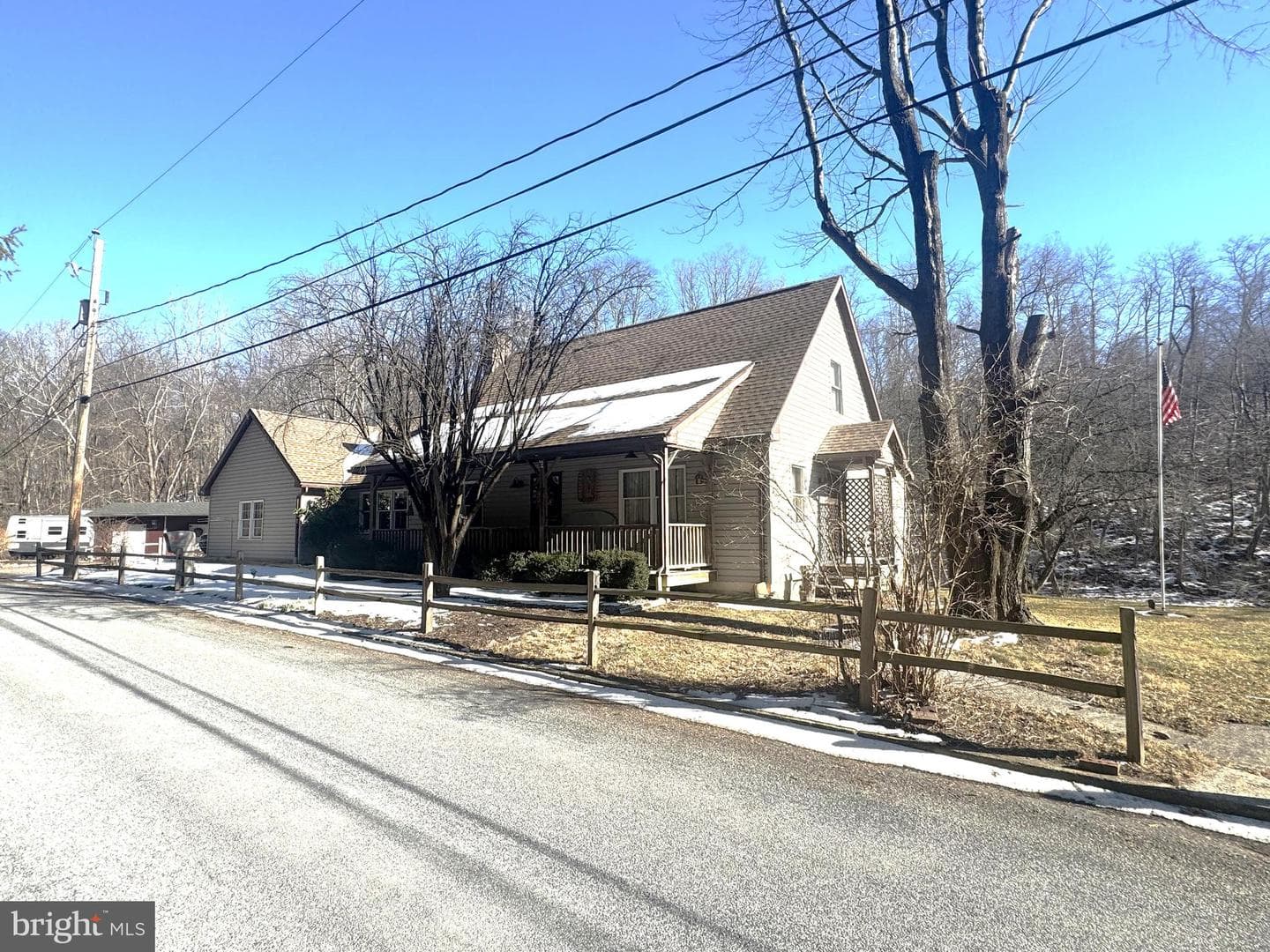371 Ewardtown Road photo 1