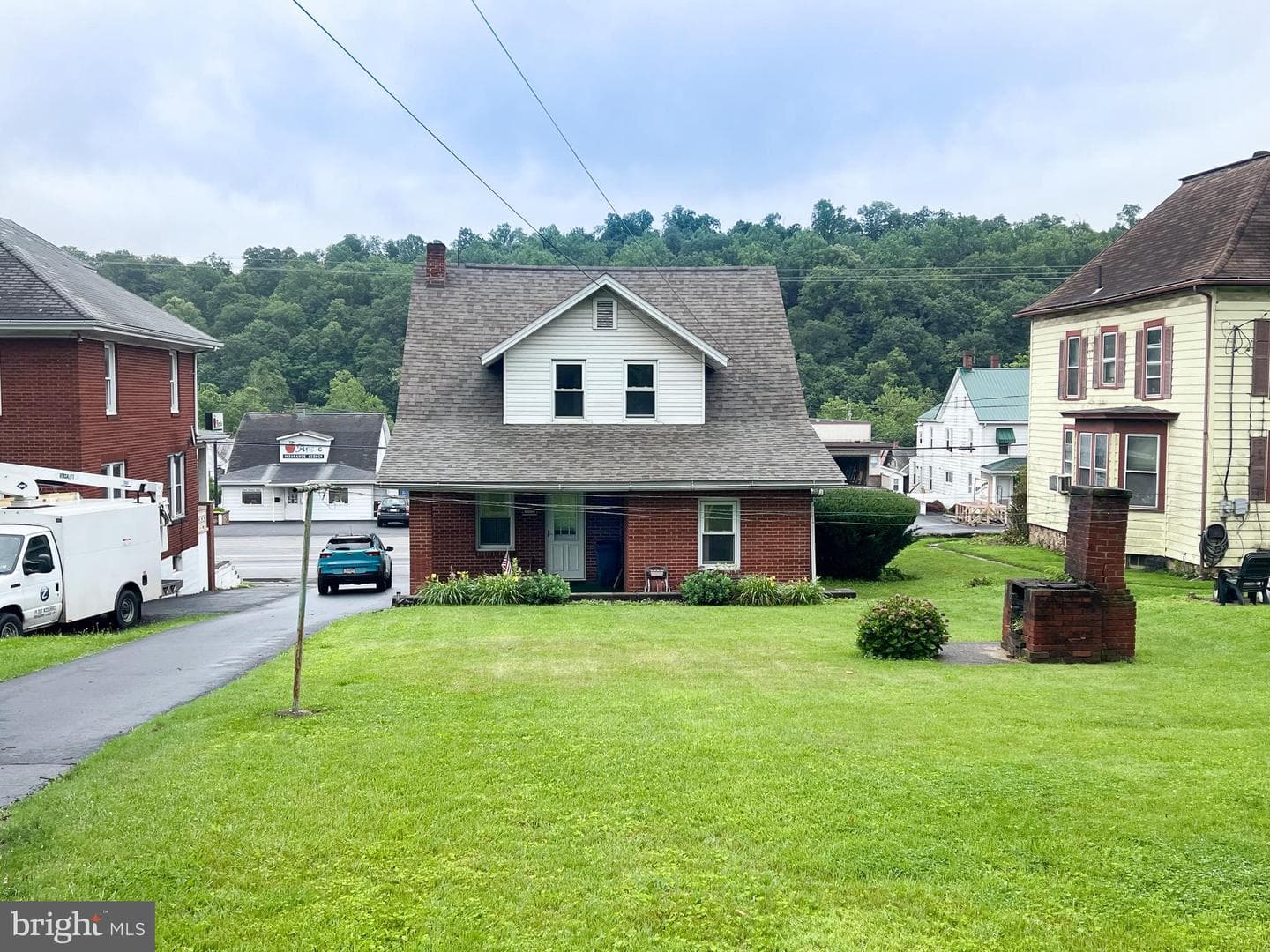 512 Electric Avenue photo 43