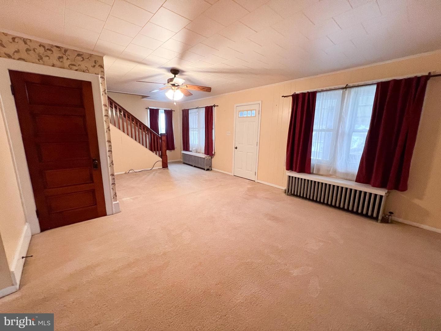512 Electric Avenue photo 5
