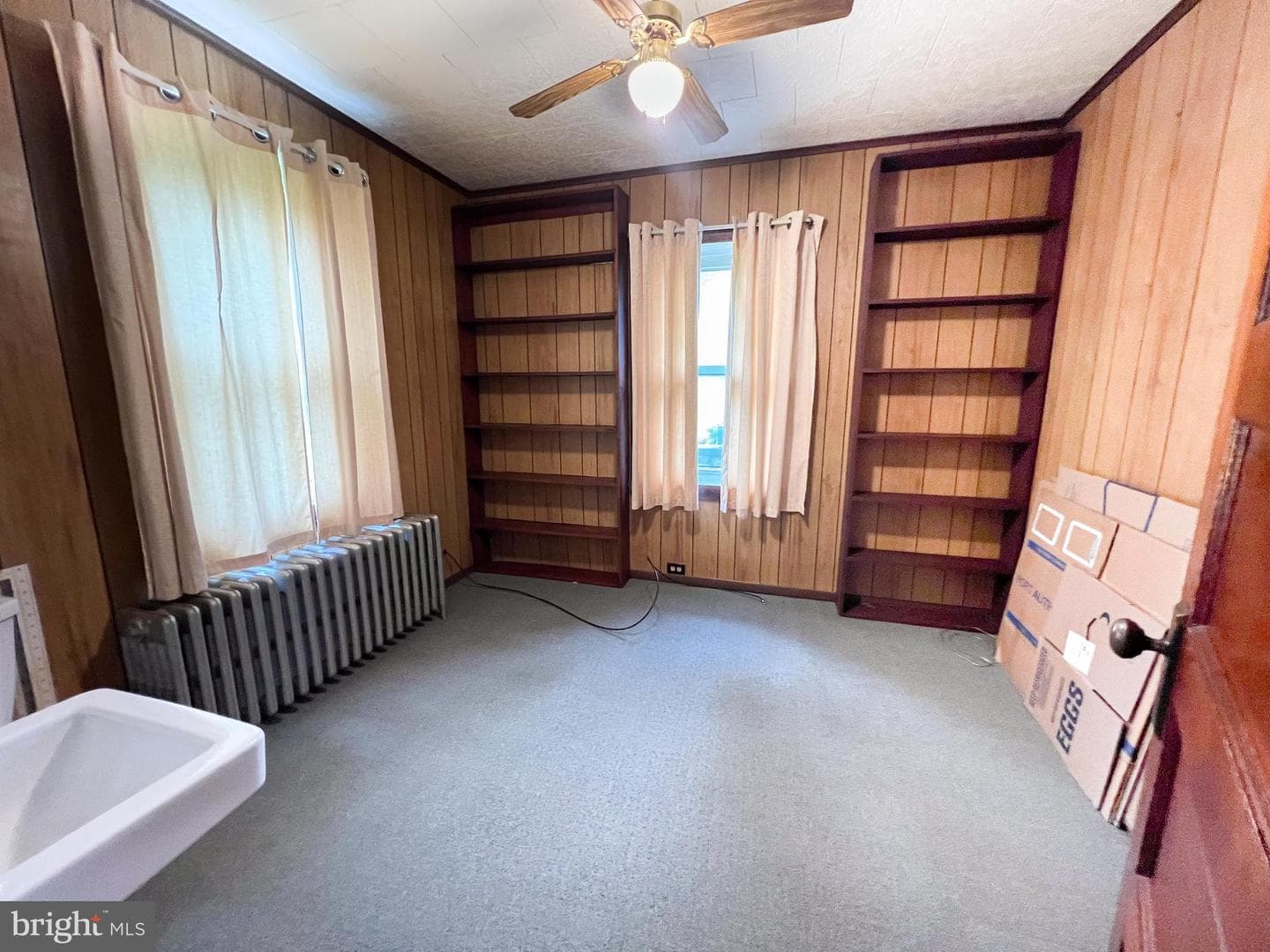 512 Electric Avenue photo 8