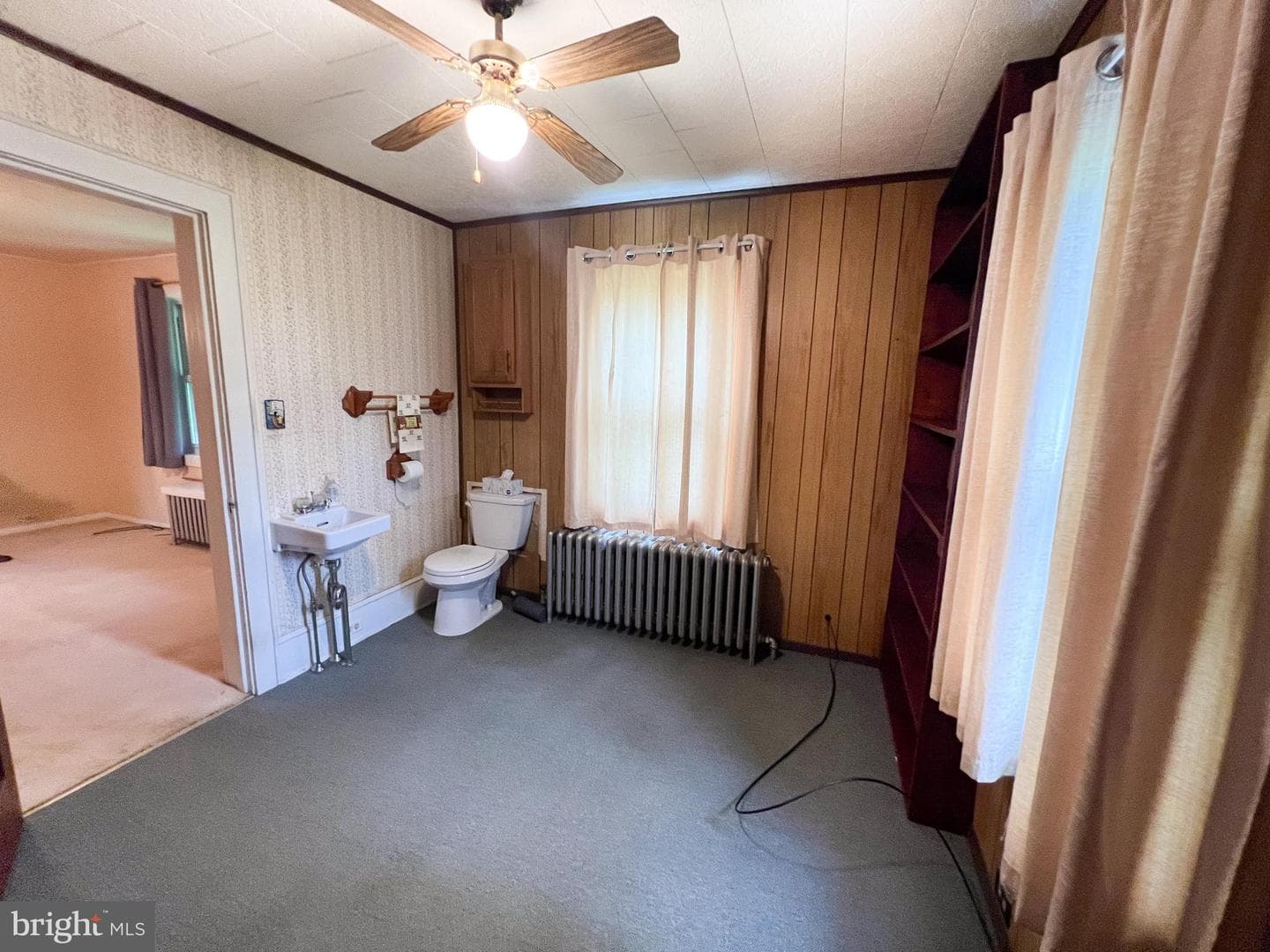 512 Electric Avenue photo 9