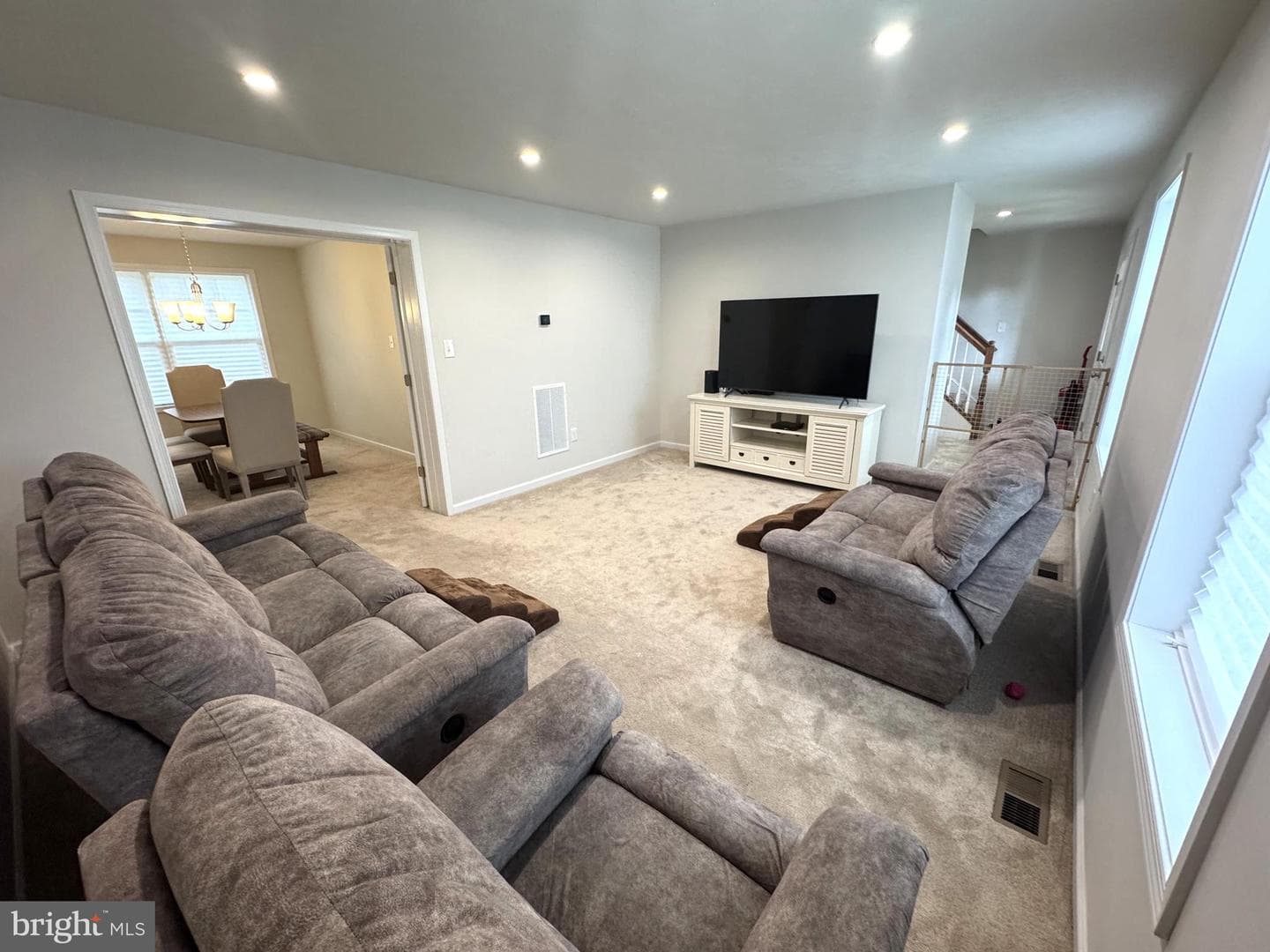65 Hillside Dr photo 12