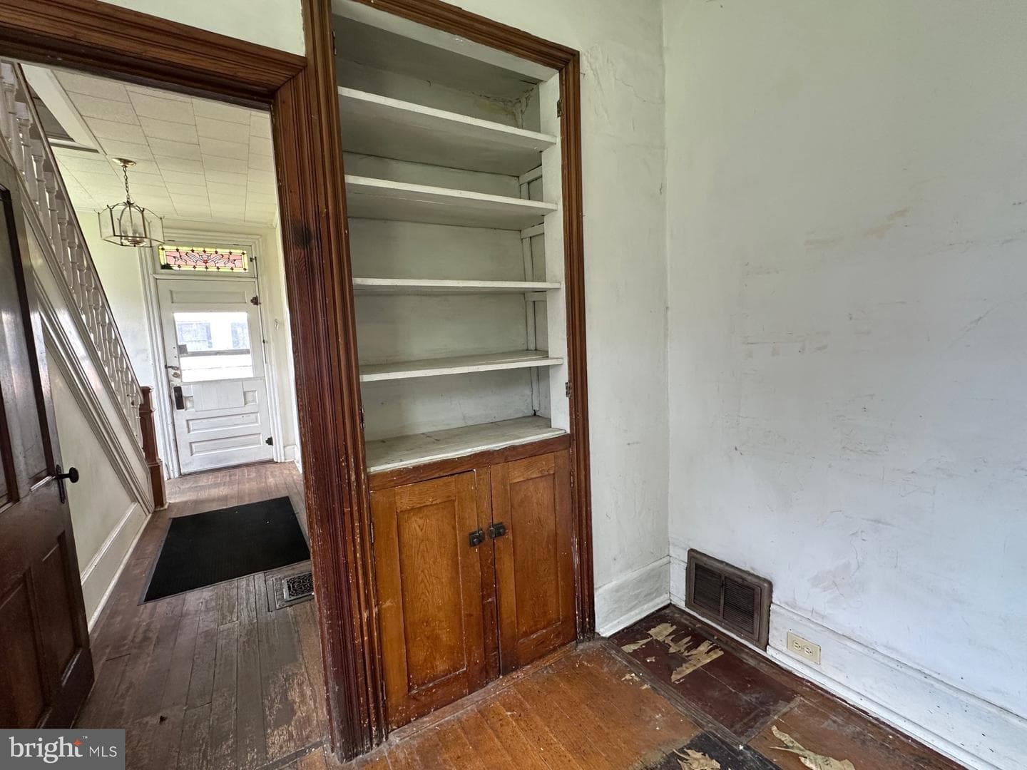 154 Walnut Street photo 15