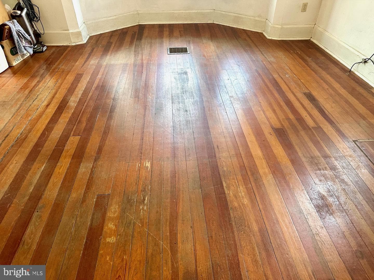 154 Walnut Street photo 8