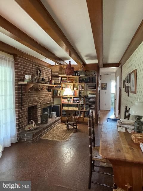 360 Holiday Lane photo 18