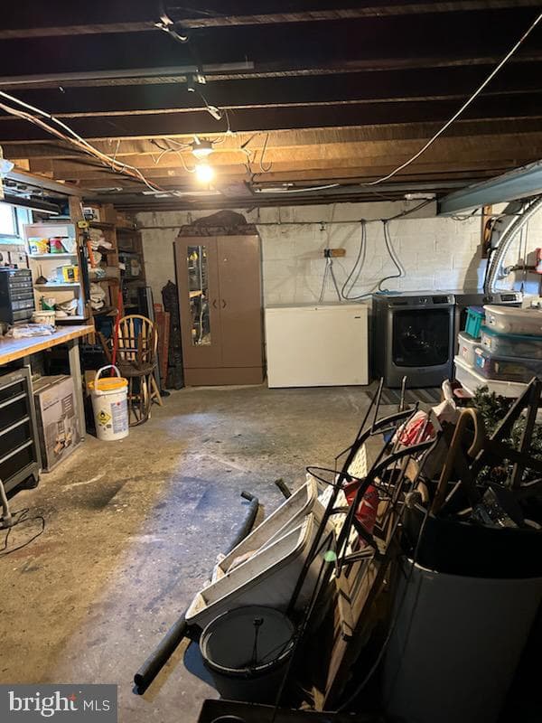 402 Harvard Street photo 26