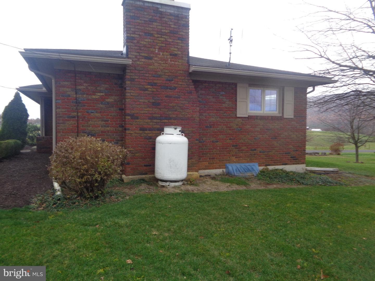 328 Trella Street photo 3