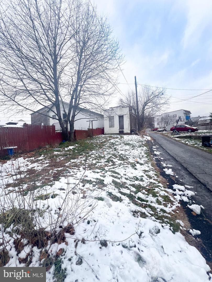 119 S Walnut Street photo 25