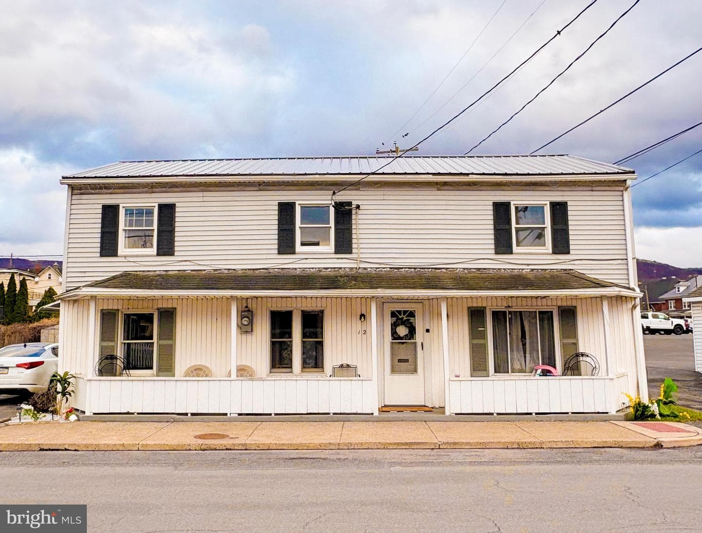 12 Green Avenue