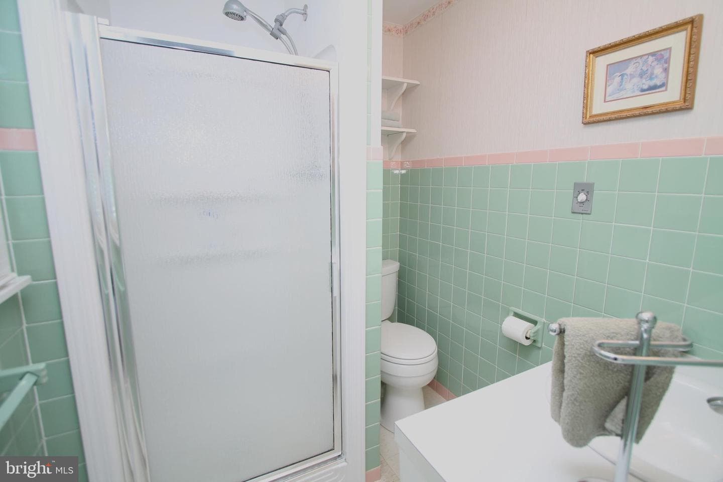 102 Poe Street photo 25