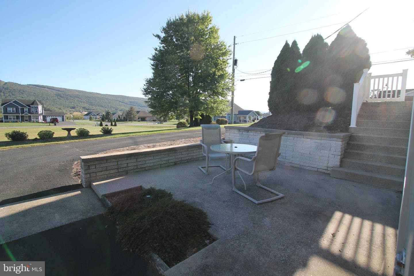 102 Poe Street photo 37