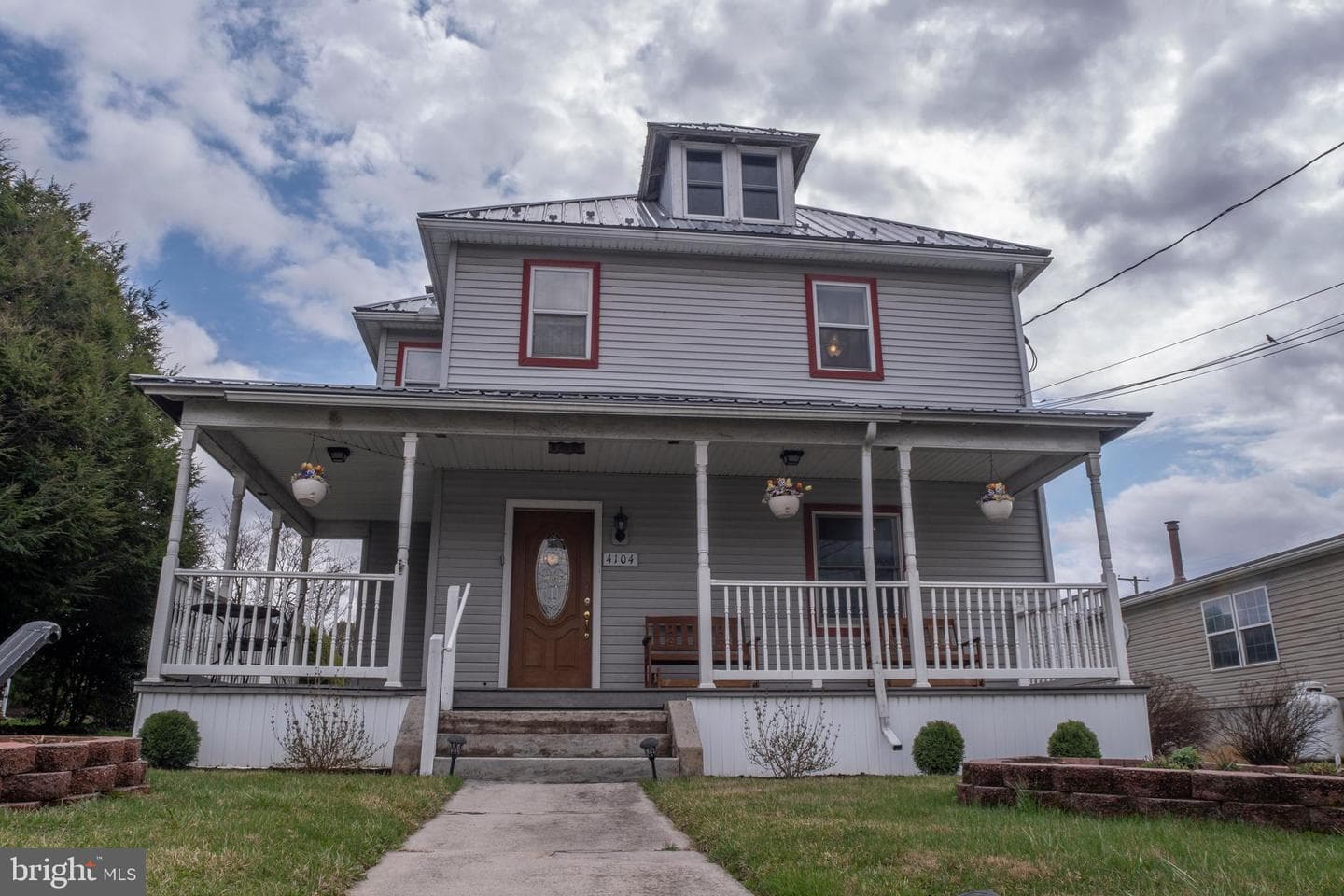 4104 E Main Street